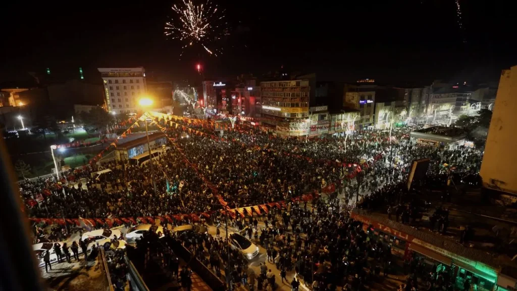 Van’da mazbata iadesi için tüm partiler birlik oldu