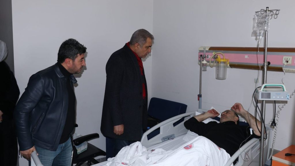 Oflas’tan hastalara moral ziyareti