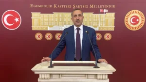 Başkan adayı Arvas: Van’ın geleceğine odaklanalım