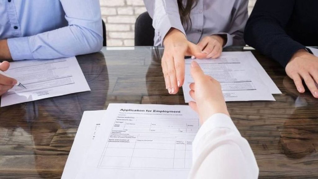 Edremit Kaymakamlığı personel alımı yapacak