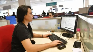 Memurların çalışma saatleri değişiyor