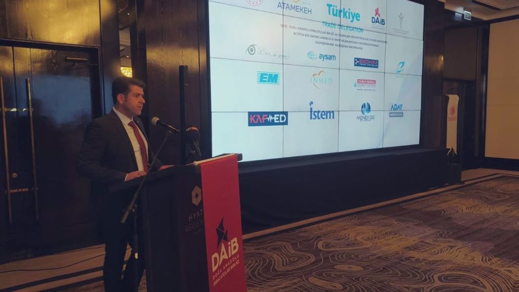 Faruk Altınal DAİB’in yurt dışı gezisine başkanlık etti