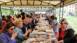 Dünya Kahvaltı Günü kutlandı! Van Kalesi’nde etkinlik düzenlendi