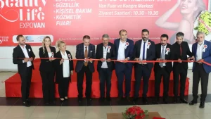 Van’ın en ‘güzel fuarı’ kapılarını açtı