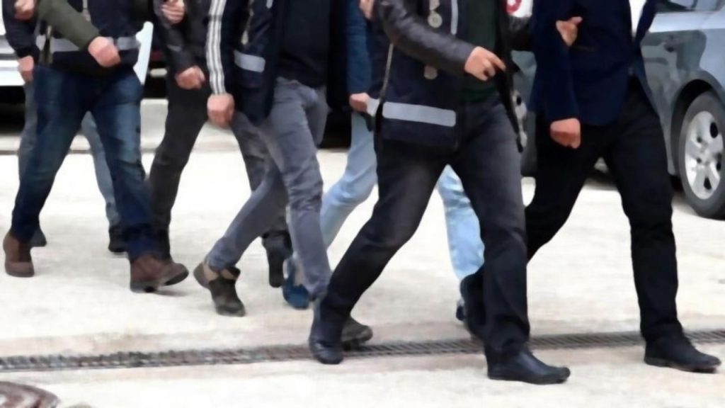 Van’da operasyon! 32 kişi gözaltına alındı