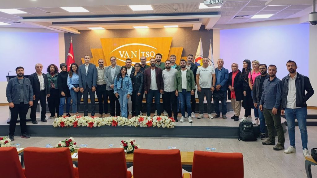 VGC’den “Dijital Habercilik Eğitimi”